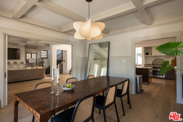 1715 S Kingsley Drive, Los Angeles CA: https://media.crmls.org/mediaz/49ffa6bd-4745-405c-bfe2-be5e7a830e2d.jpg