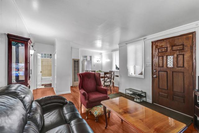 Detail Gallery Image 7 of 27 For 737 41 44th St, San Diego,  CA 92102 - 4 Beds | 2 Baths