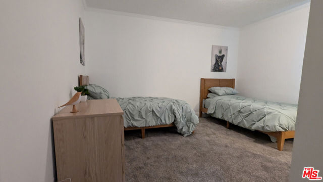 4925 W 20th Street, Los Angeles CA: https://media.crmls.org/mediaz/49ffd391-cc6d-4572-90d7-ed69639ca277.jpg