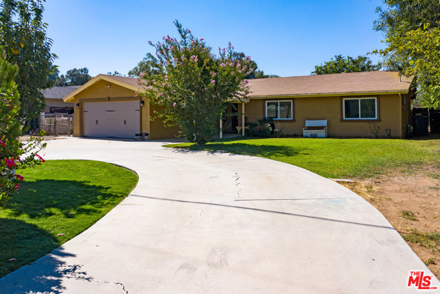 640 Winchester Dr, Norco, CA 92860