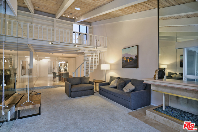 575 ESPLANADE, Redondo Beach, California 90277, 2 Bedrooms Bedrooms, ,2 BathroomsBathrooms,Residential,Sold,ESPLANADE,17203212