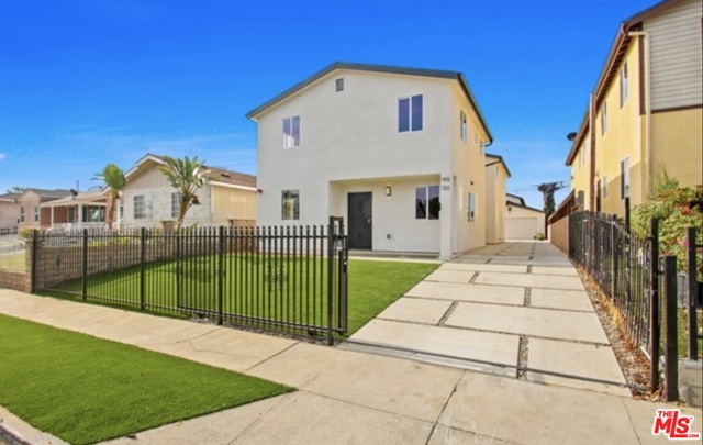 150 E 109th Pl, Los Angeles, CA 90061