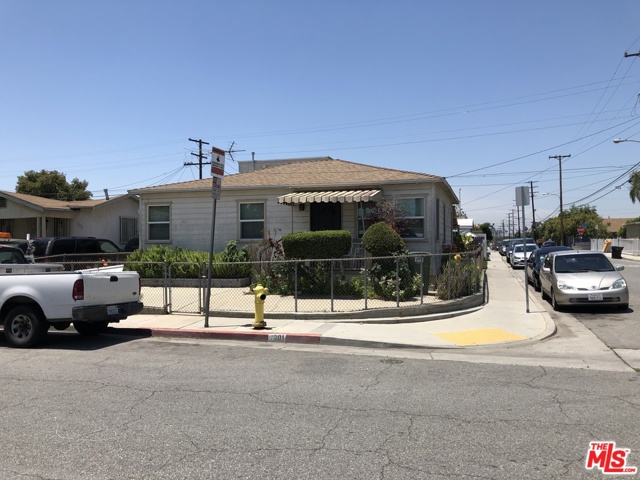 1001 S La Verne Ave, Los Angeles, CA 90022