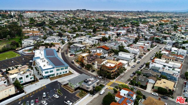 307 25Th Street, Hermosa Beach, California 90254, ,Residential Income,Sold,25Th,21778442