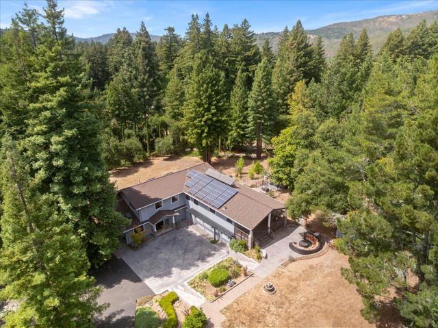 23435 Summit Road, Los Gatos CA: https://media.crmls.org/mediaz/4a001505-e159-4c33-b83e-cf50451b81bf.jpg