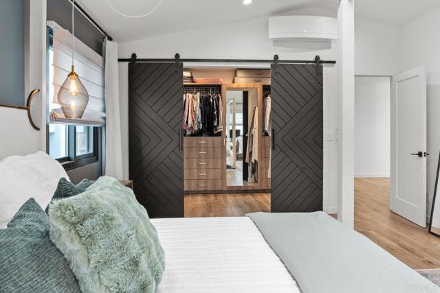 5186 Maynard Street, San Diego CA: https://media.crmls.org/mediaz/4a006759-80bc-4a68-a645-8bc629474cf1.jpg