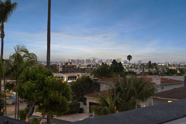936 Armada, San Diego CA: https://media.crmls.org/mediaz/4a01de65-1aa7-482a-adb1-599dd09aafa3.jpg