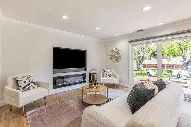 658 S Daniel Way, San Jose CA: https://media.crmls.org/mediaz/4a023d29-be3e-4bae-8999-c5bef67513c6.jpg
