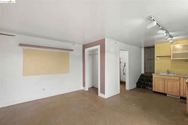 Image 29 of 46 For 2703 Mathews St