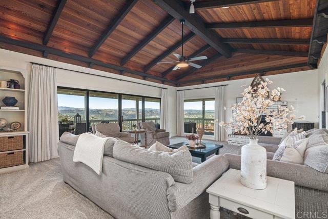 Detail Gallery Image 3 of 49 For 2187 Mil Sorpresas Dr, Fallbrook,  CA 92028 - 4 Beds | 4 Baths