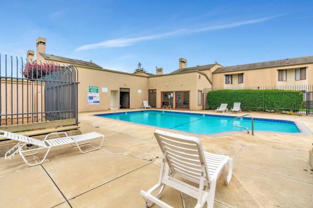 2416 N Main Street, Salinas CA: https://media.crmls.org/mediaz/4a035db6-b201-4f64-988d-714724a78223.jpg
