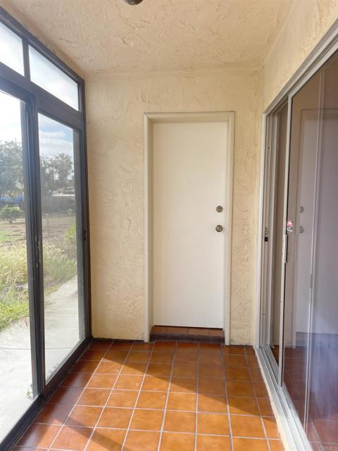 Detail Gallery Image 5 of 14 For 318 Juniper Ave #1,  Carlsbad,  CA 92008 - 1 Beds | 1 Baths