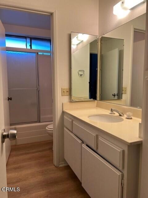 5bedroom vanity