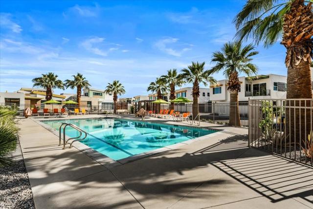 143 Obsidian Loop N, Palm Springs, CA 92264