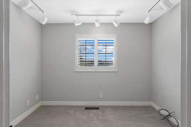 5955 Diablo Hills Road, Tres Pinos CA: https://media.crmls.org/mediaz/4a08f135-0727-430d-8e5c-47c8ce06e990.jpg