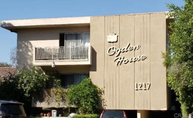 1217 S Ogden Drive, Los Angeles CA: https://media.crmls.org/mediaz/4a0902ca-9ce5-4ed1-95f4-e9ccebb2e4f9.jpg