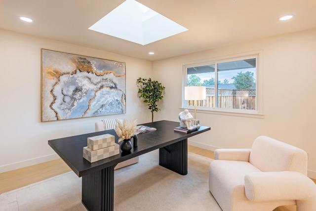 2083 Louise Lane, Los Altos CA: https://media.crmls.org/mediaz/4a0a5df9-31b9-4de4-97f7-5f9e0cf3d0f5.jpg