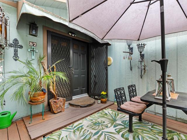 Detail Gallery Image 3 of 40 For 4747 Oak Crest Spc 87 Rd, Fallbrook,  CA 92028 - 3 Beds | 2 Baths