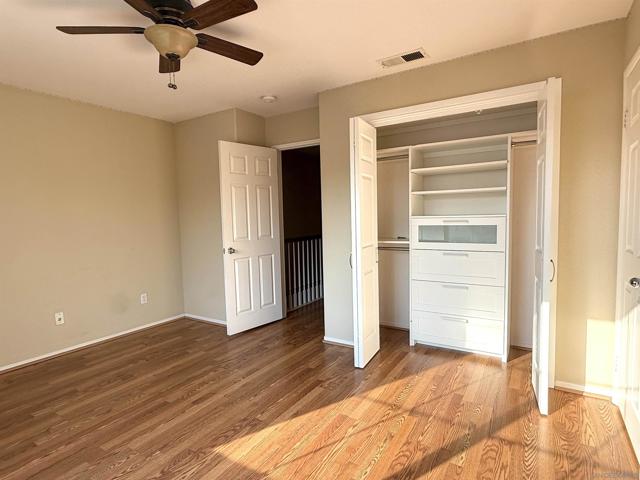 1469 Normandy Dr, Chula Vista CA: https://media.crmls.org/mediaz/4a0ab1a0-e6ff-456c-9ee2-c9d06a423504.jpg