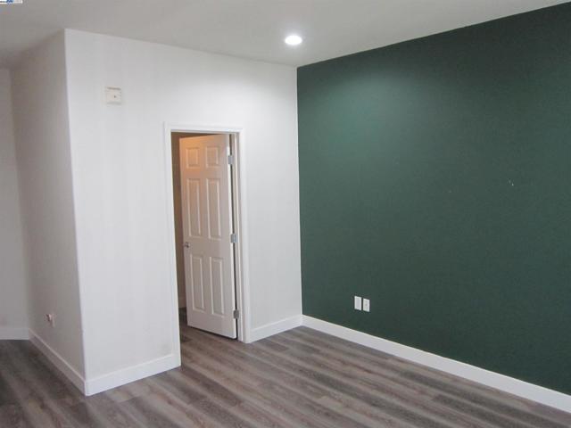 Image 10 of 26 For 4222 Clarinbridge Cir