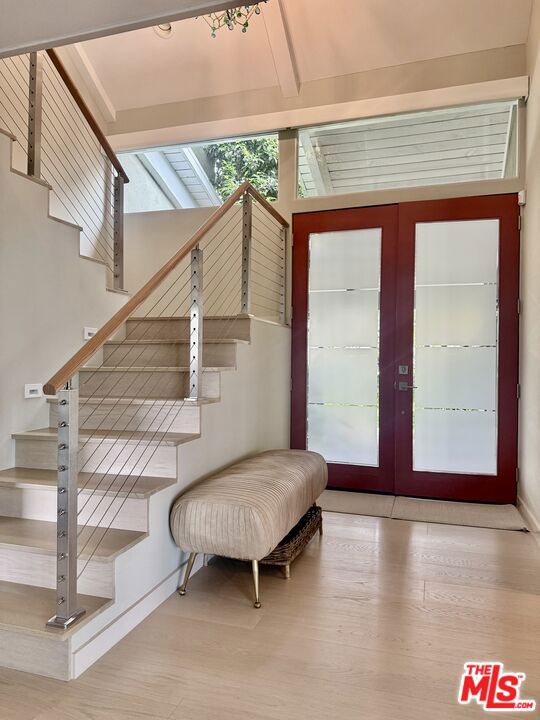 13778 Raywood Drive, Los Angeles CA: https://media.crmls.org/mediaz/4a0c7ae4-75df-4fa9-bbee-a0a3defc6b6e.jpg