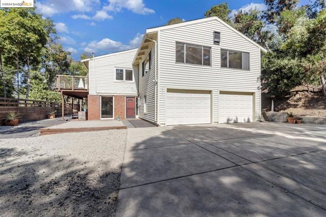 Details for 4451 Saint Andrews Rd, Oakland, CA 94605