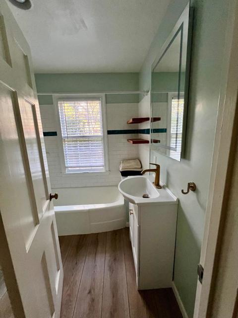 811 Alameda Avenue, Monterey CA: https://media.crmls.org/mediaz/4a0defbd-4048-4aaf-b7cd-d0a7299aba04.jpg
