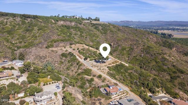 400 Alosta Drive, Camarillo CA: https://media.crmls.org/mediaz/4a0ea015-fa61-4ac4-90b8-fa1e89740ccf.jpg