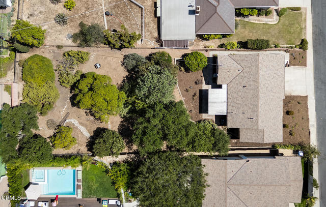 5134 Monte Bonito Drive Drive, Los Angeles CA: https://media.crmls.org/mediaz/4a0f041c-2edd-4f0f-994c-6ebe8941b2f8.jpg