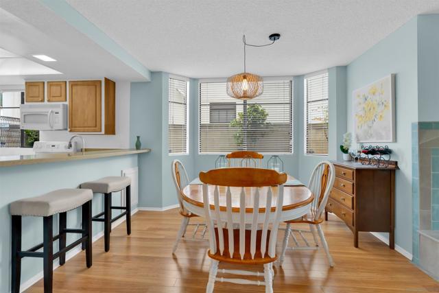 3130 Avenida de Portugal 101, San Diego CA: https://media.crmls.org/mediaz/4a0fb5e5-d05b-4d60-b0cd-03d47ecedb28.jpg