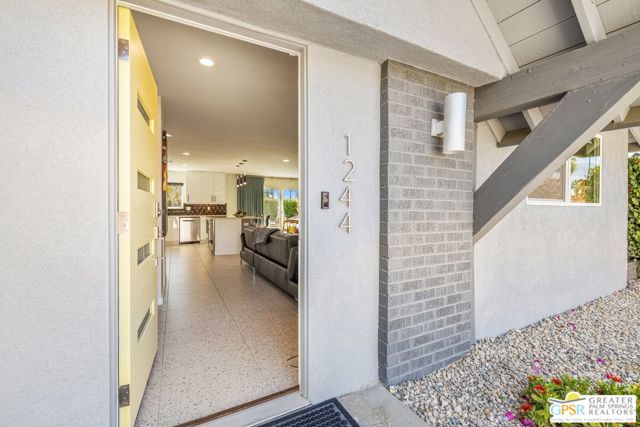 1244 S San Mateo Drive, Palm Springs, CA 92264