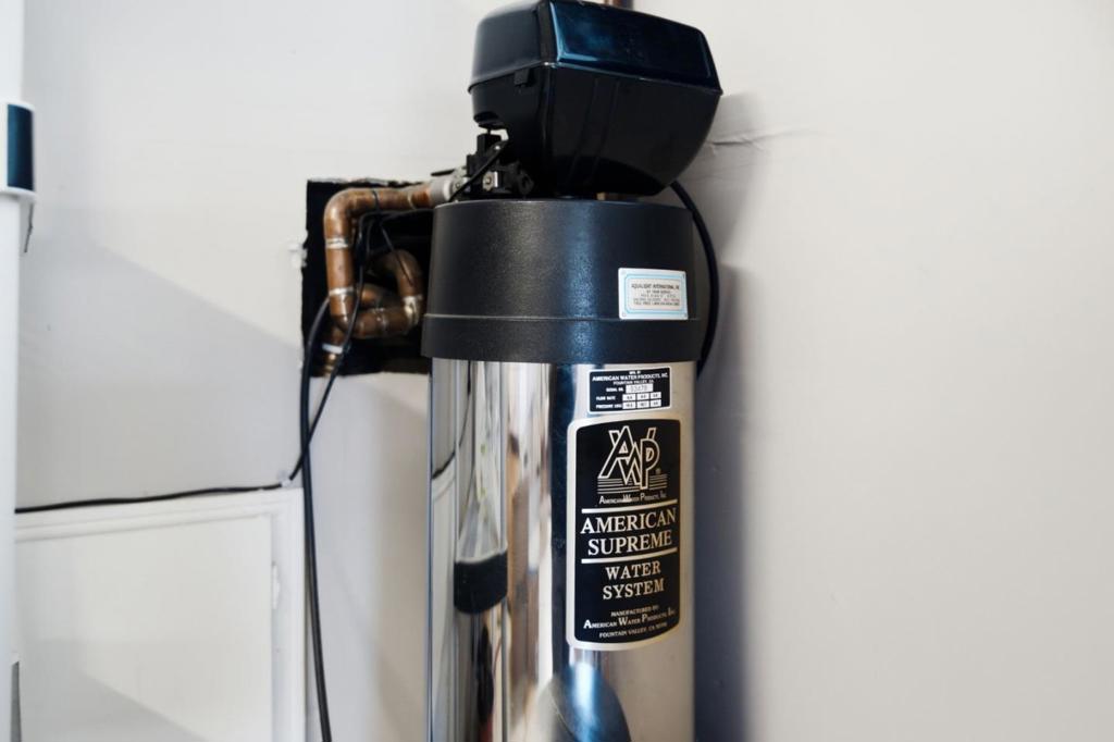 https://media.crmls.org/mediaz/4a111eff-24ad-4ddd-a28a-020e0564a417.jpg?preset=X-Large