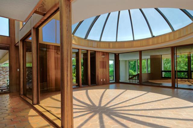 20753 Scenic Vista Drive, San Jose CA: https://media.crmls.org/mediaz/4a11c2c0-41e8-473e-b0af-ec571ba0108f.jpg