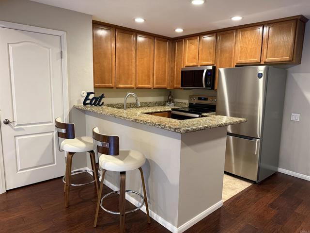 Detail Gallery Image 11 of 28 For 3456 Castle Glen Dr #173,  San Diego,  CA 92123 - 1 Beds | 1 Baths