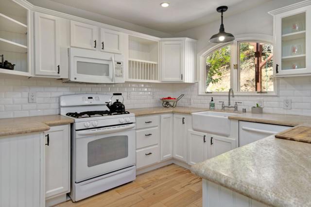 Image 8 of 34 For 21571 Almaden Road