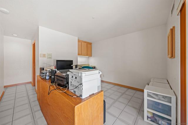 11429 Sir Francis Drake, La Mesa CA: https://media.crmls.org/mediaz/4a151999-48dc-487f-aebb-684c8e3188f0.jpg