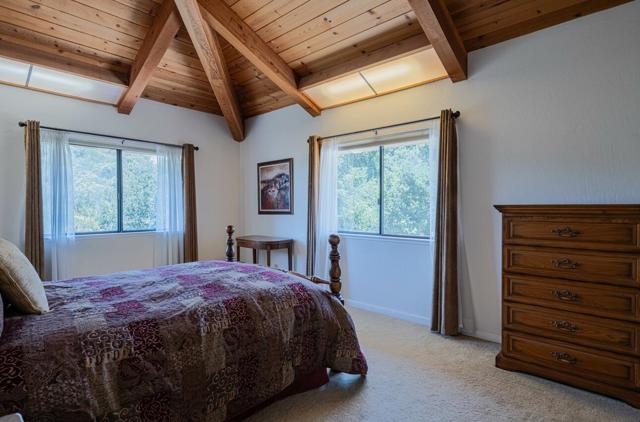 15847 Pleasant Valley Lane, Salinas CA: https://media.crmls.org/mediaz/4a15adf5-84a0-4414-9066-ab62a6f54190.jpg