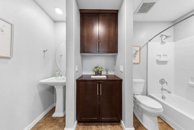 1071 Dewberry Place, San Jose CA: https://media.crmls.org/mediaz/4a1603c1-299e-4c4f-8ffe-6af30d7e3ce3.jpg