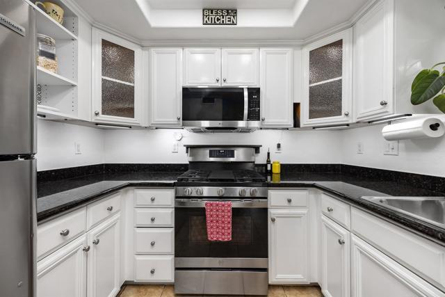 Detail Gallery Image 8 of 25 For 5034 Los Morros Way #62,  Oceanside,  CA 92057 - 2 Beds | 2 Baths