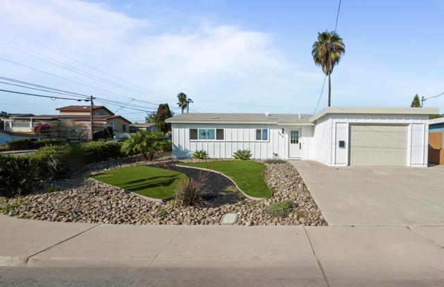 1519 Marble Ct, Chula Vista CA: https://media.crmls.org/mediaz/4a17051f-b764-4495-b578-3cbf8d78b549.jpg