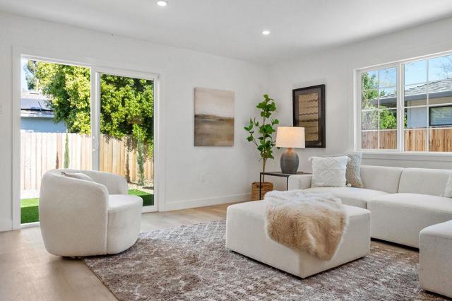 Image 34 of 39 For 954 Alla Avenue