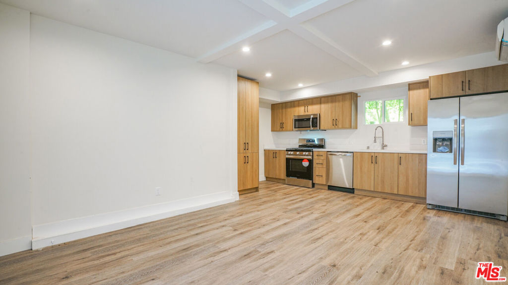 MLS #26859569 image #24
