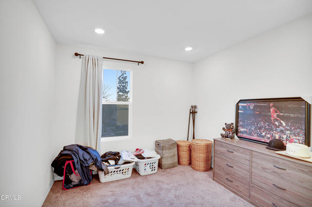 Detail Gallery Image 19 of 33 For 589 Grapefruit Ln, Fillmore,  CA 93015 - 3 Beds | 2/1 Baths