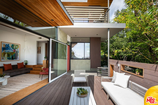 1855 Redcliff Street, Los Angeles CA: https://media.crmls.org/mediaz/4a19fc7e-f553-43ea-b560-76ad4c412e8d.jpg