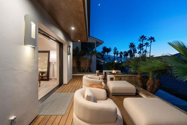 8477 El Paseo Grande, La Jolla CA: https://media.crmls.org/mediaz/4a1b1373-bd16-414a-8e35-ac977a4a6dea.jpg