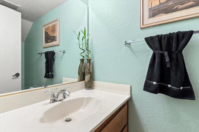 1858 Home Gate Drive, San Jose CA: https://media.crmls.org/mediaz/4a1bad54-9423-4335-9761-b8b8928d6be1.jpg