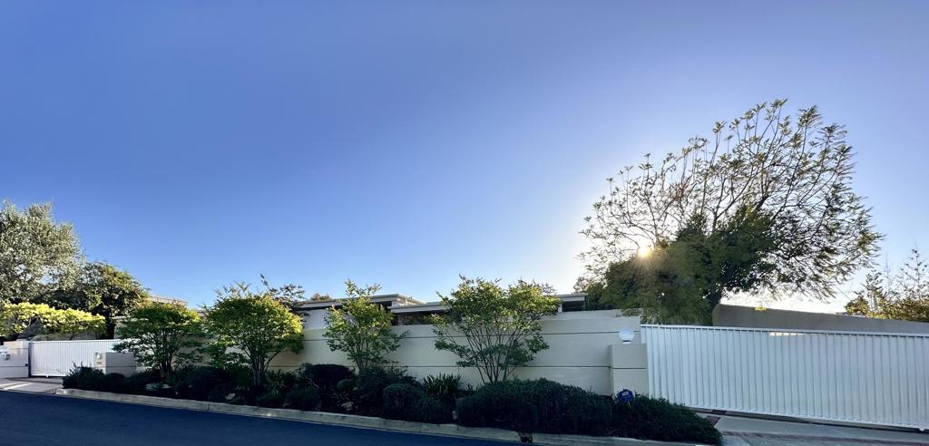 1046 Somera Road