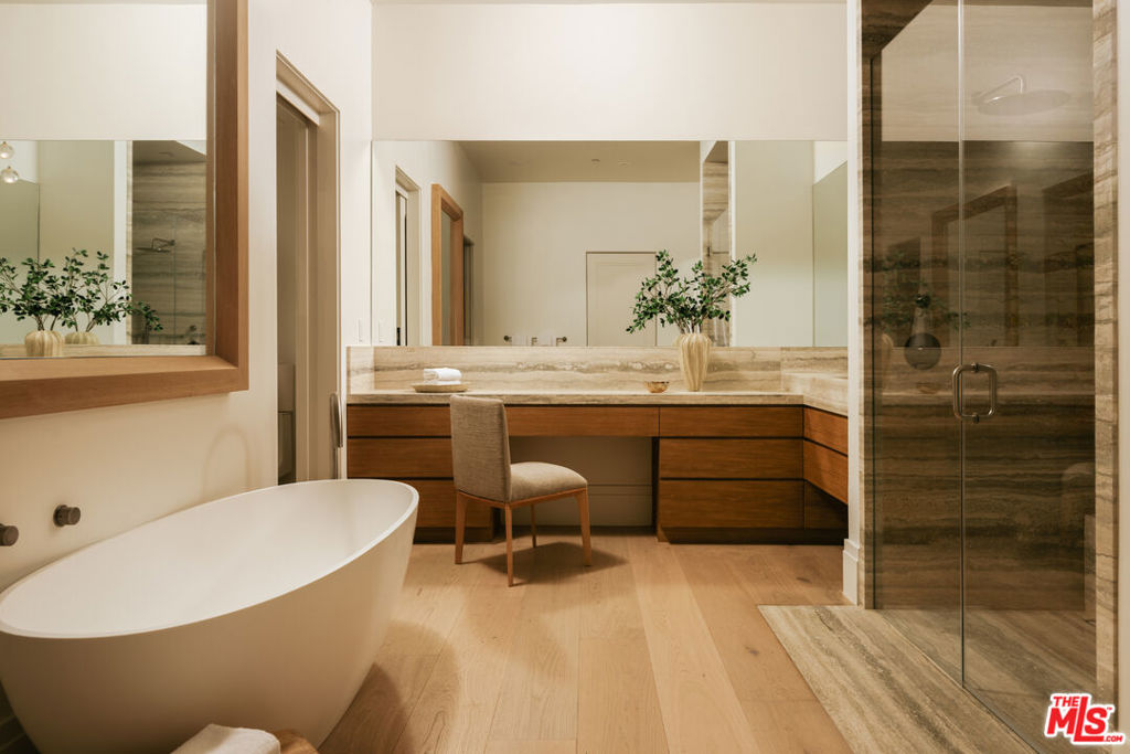 MLS #26854613 image #22