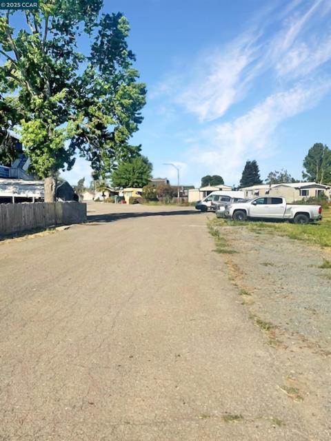 841 W Brannan Island Rd, Isleton CA: https://media.crmls.org/mediaz/4a1d9de3-1021-4c34-a21a-211988a8a3b5.jpg