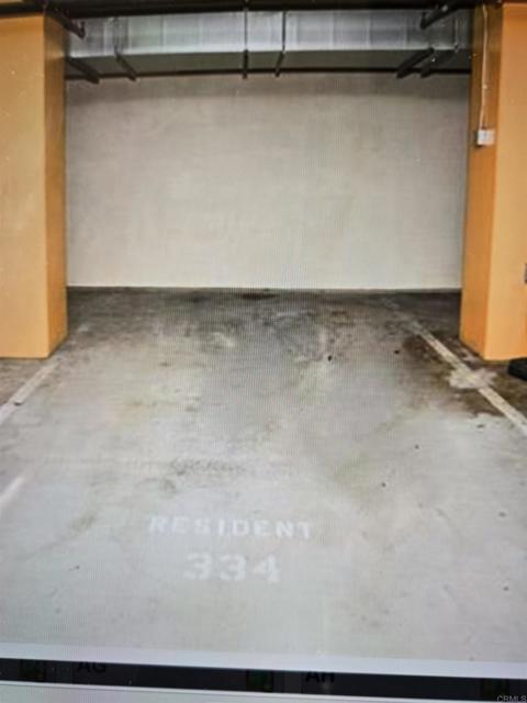 https://media.crmls.org/mediaz/4a1de808-139d-419d-8da5-ff010a669805.jpg